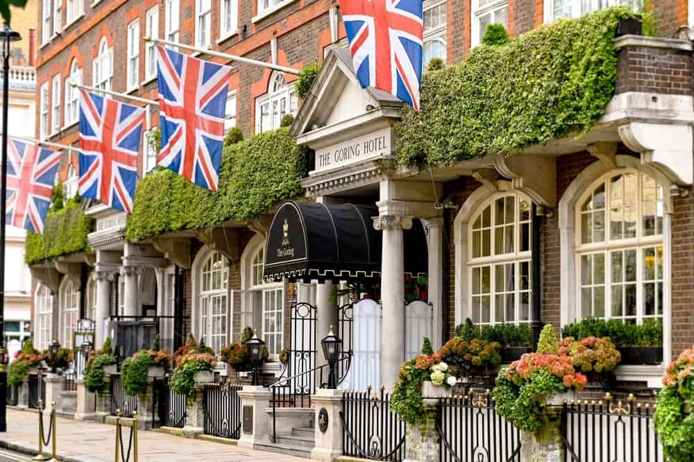 Majestic Hippodrome Resort – Luxury casino hotel UK
